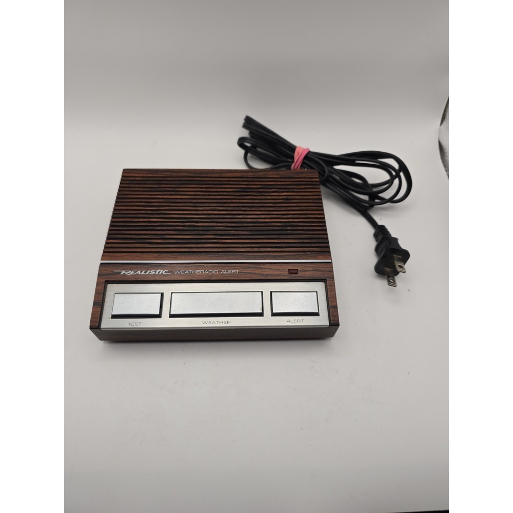 Realistic Model 12-140 Weatheradio Weather Alert Radio Vintage Faux Wood Grain